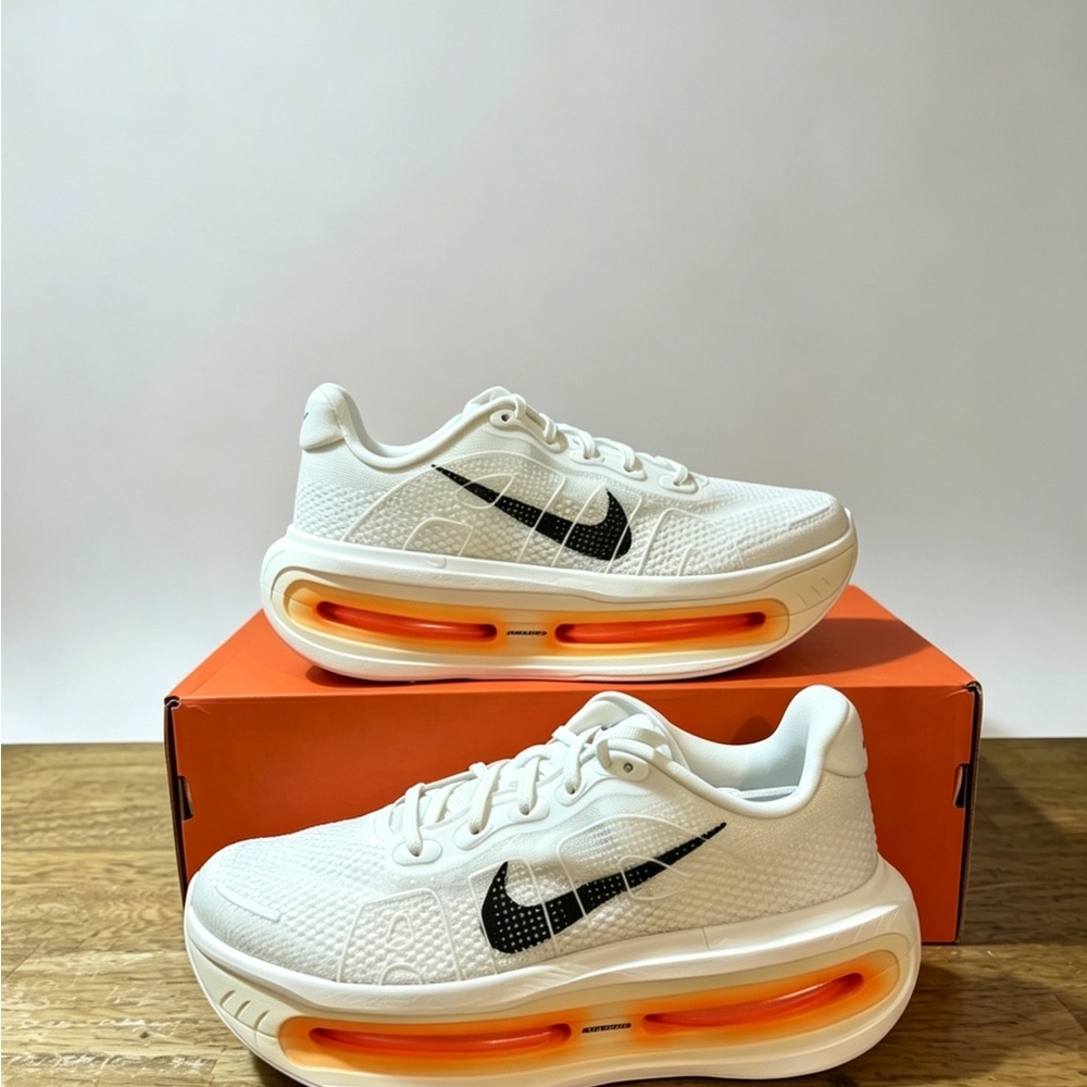 New - Nike Vomero Premium Sail Coconut Milk Sneakers